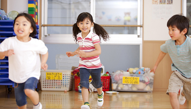 上海已进入第三次入园高峰，如何让“最柔软群体”得到“最安心照护”