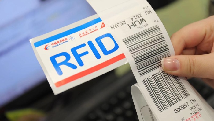 东航运用RFID技术， 旅客可以像查快递一样掌握行李动态