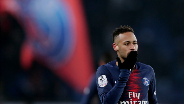 同月同日生：内马尔为伤病烦恼，C罗依然可望不可即