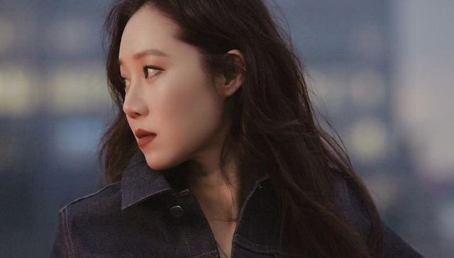 【是日美好事物】NARS新推枫红色唇膏超显白，Balenciaga合作系列强调绿色环保