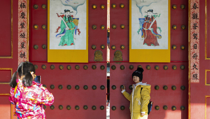 趣谈新春年俗：古代过年为啥要贴门神像？