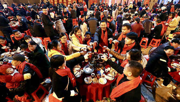 年夜饭,半成品菜,苏浙汇,小南国,大董,烤鸭,天猫,盒马,山姆,佛跳墙