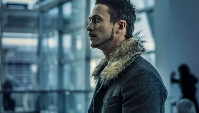 【文娱早报】美国有线付费频道Starz CEO辞职 优酷获2019央视春晚直播权