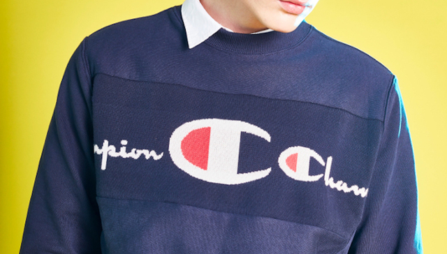 100岁的Champion正走在翻红路上，2022年业绩冲击20亿美元