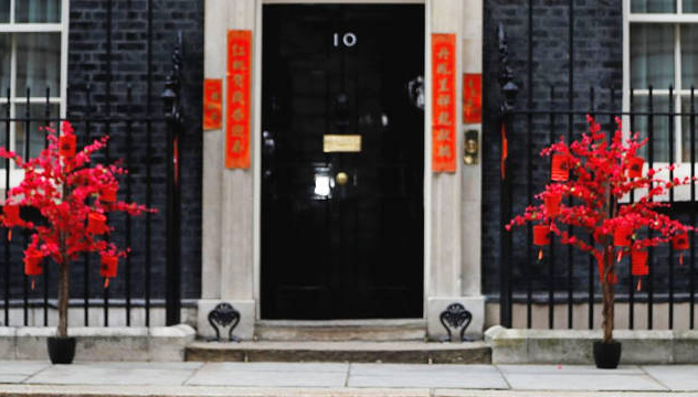 贴春联,英国首相,英中关系,首相官邸,招待会,中国红,黄金时代,对华关系,外交,官网