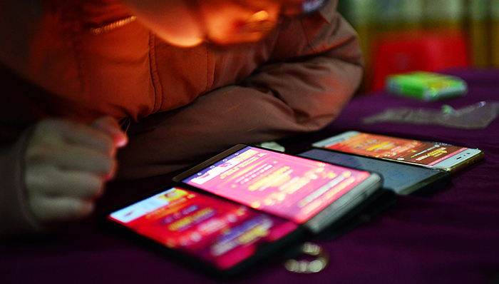 深网,红包,支付宝,移动支付,移动互联网,产业竞争,微信,产业格局,春晚,特殊任务