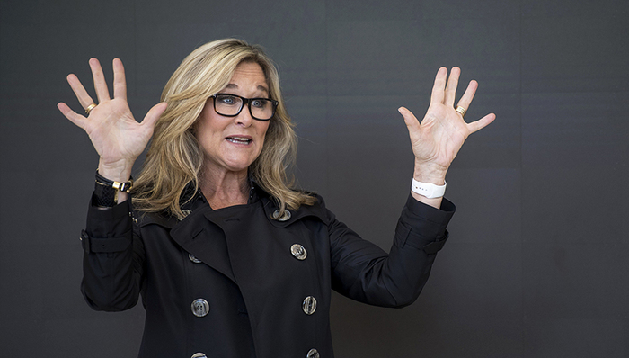 安吉拉·阿伦茨