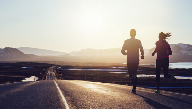 关注春节消费：吃吃喝喝的过年常态已悄然改变