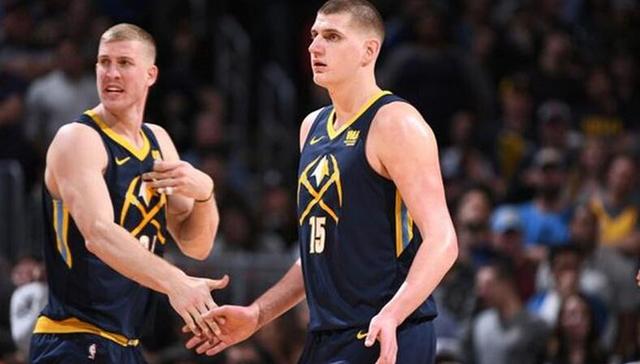 约老师还是大蜜蜜，约基奇被称NBA宝藏男孩