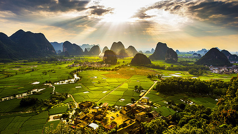 五部委：鼓励运用金融科技提高乡村金融服务，支持符合条件涉农企业上市和挂牌融资