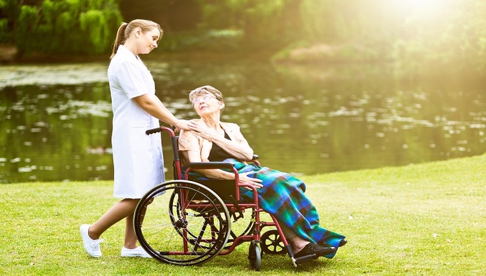 卫健委宣布六省市将试点“共享护士”，4000万家庭护理市场迎来利好