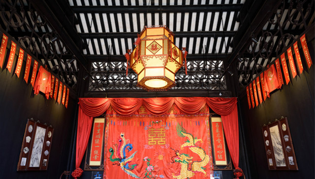 “一婚穷十年”歪风要刹，移风易俗也要讲“姿势”