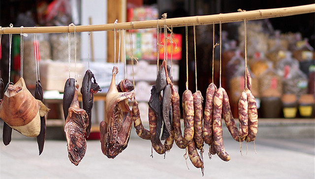 腊肉腊肠,打铁必须自身硬,幼儿园,非洲猪瘟,李云龙,亮剑,电视问政