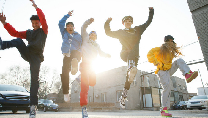 “90后”，是这样向世界讲述可爱的中国