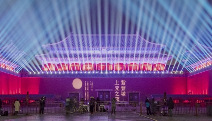 故宫回应灯会票秒光：3500人约成功，没票别信“黄牛”