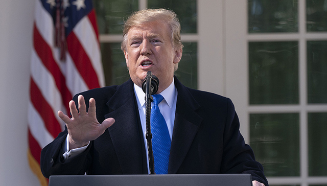 特朗普：将100%否决美众院阻止紧急状态令的决议