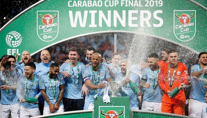 【体育早报】曼城夺第六座联赛杯冠军 体操世界杯中国再夺两金