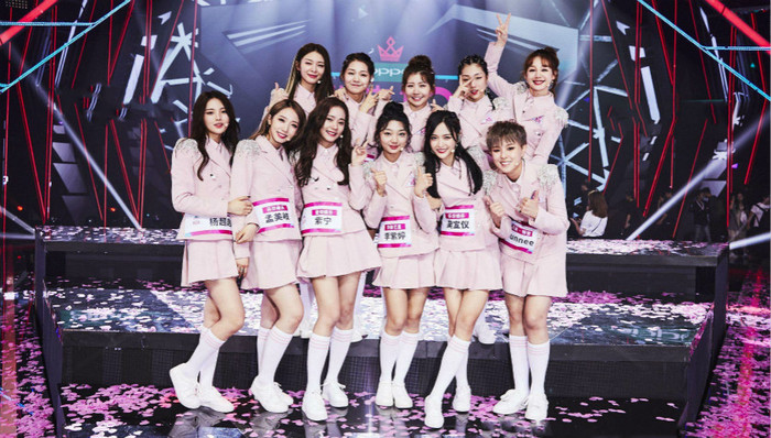 开年两场演唱会狂刷热搜，硬核女团“出圈”背后有怎样的体系？