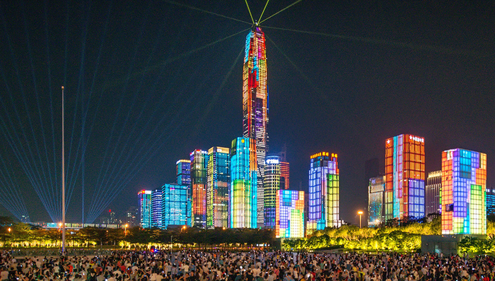 【界面晚报】易会满谈科创板 深圳GDP首次超越香港