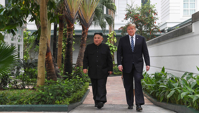 权力游戏,朝鲜为人知