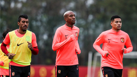 恒大冬窗支出登上全球最高，中超六队砸钱超千万欧