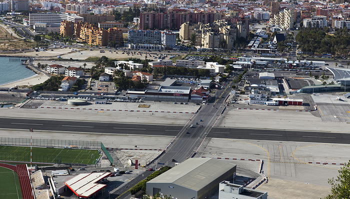 特蕾莎·梅,脱欧协议,直布罗陀