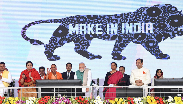 印俄合资建了一座兵工厂，造出的新款AK步枪可武装75万印军