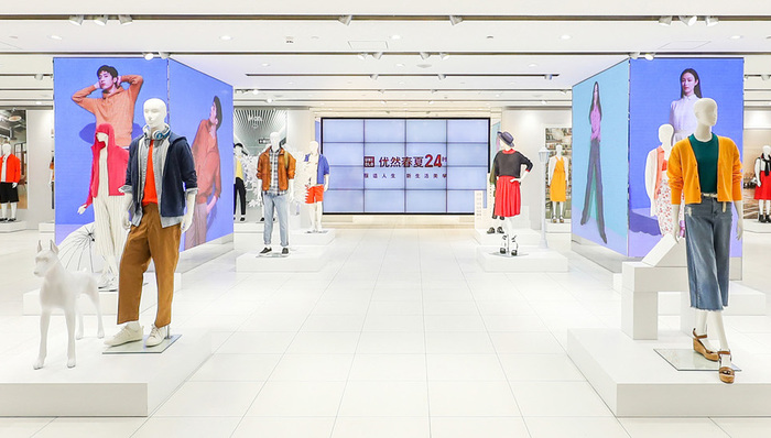 把展览办在旗舰店，优衣库用衣服诠释春夏的新生活美学