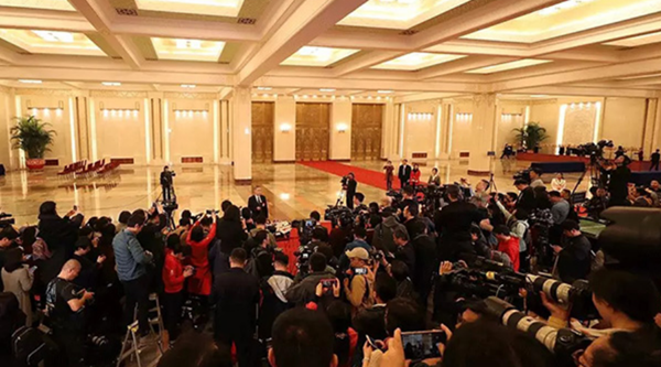 经贸纠纷,中美两国,部长通道,美方,环球时报,元首,中方,征关税,相互尊重,商务部长