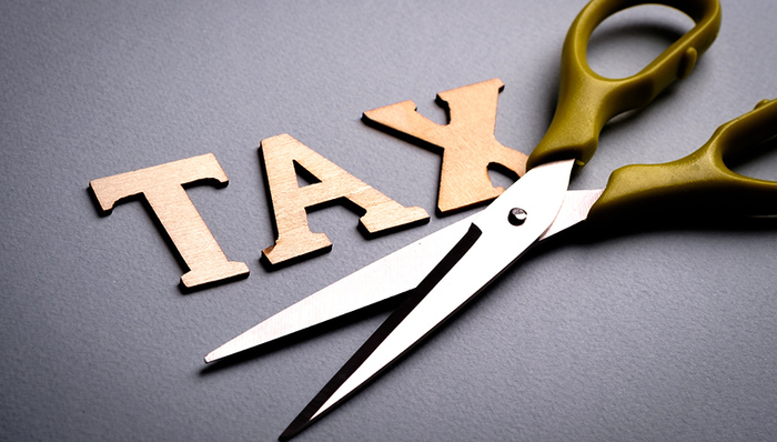 新华社：近2万亿元减税降费清单传递四大积极信号