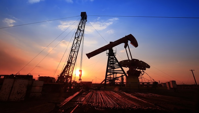 石油资源，勘探开发，天然气，非常规能源