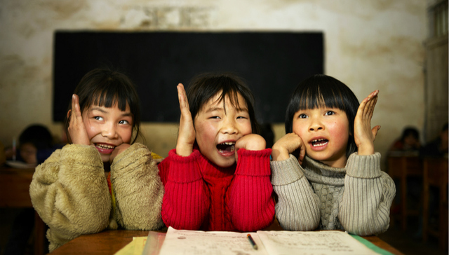 截至去年我国一半贫困县已摘帽 今年再摘帽300个县左右