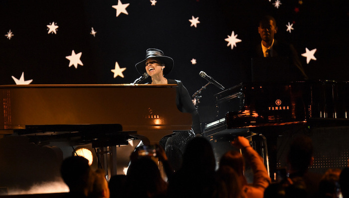 社交媒体,奥斯卡,格莱美