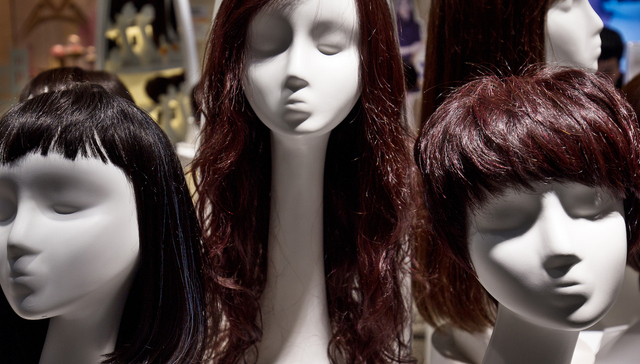 【特写】放弃上海40万年薪，去卖假发给黑人