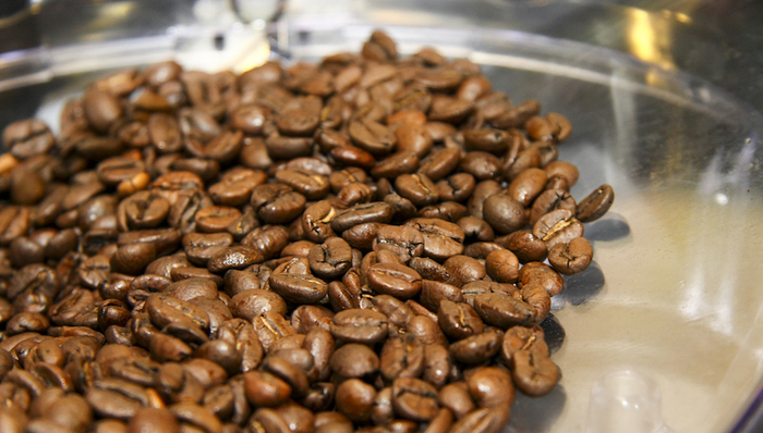 星巴克、瑞幸，肯德基