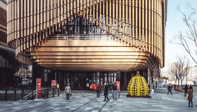 草间弥生大展登陆上海，这份完整打卡攻略请收好