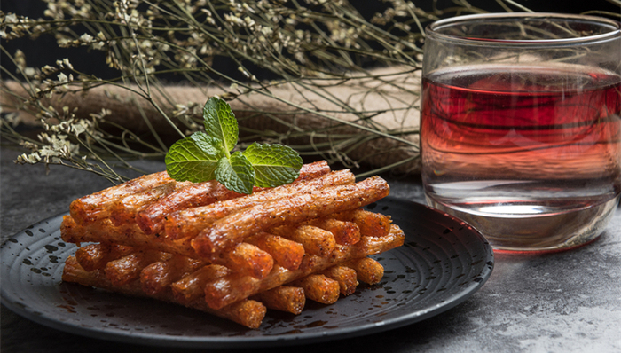 开封尉氏县市场监督局勒令问题辣条厂停业整顿