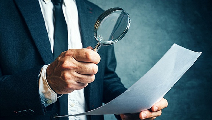 晚会,辣条,紫兰,播出,增味剂,纸尿裤,高炮,714,科技公司,医疗垃圾