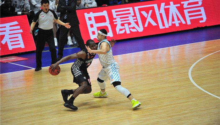 海外体育并购标的破产，光大证券、暴风集团深陷52亿潜亏泥潭