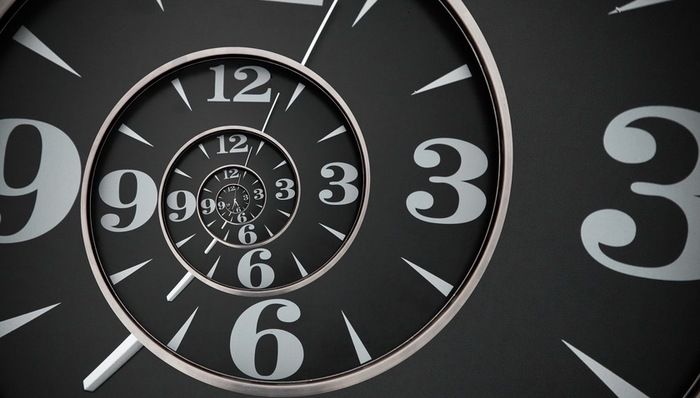 量子计算机,量子比特,倒流,量子信息,时间箭头,研究人员,独立报,科学报告,消除噪音,物理学