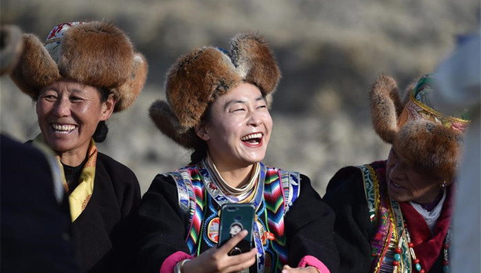 西藏民主改革的伟大实践及历史启示