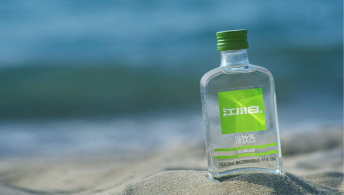 江小白,春糖,白酒,淡饮25,表达瓶