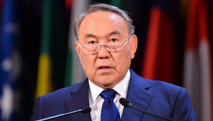 权力游戏,亚洲政治,环球人物