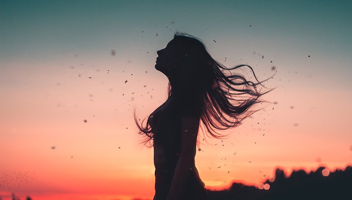 植发消费纠纷多，广州新发现等植发机构“专家”查无执业资格