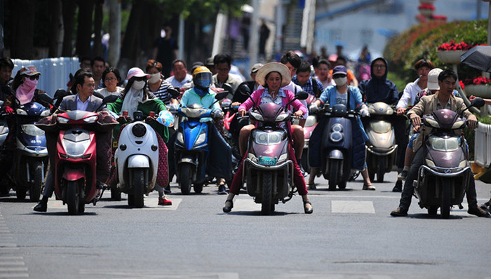 养老金,房地产税,执业药师,挂证,电动自行车
