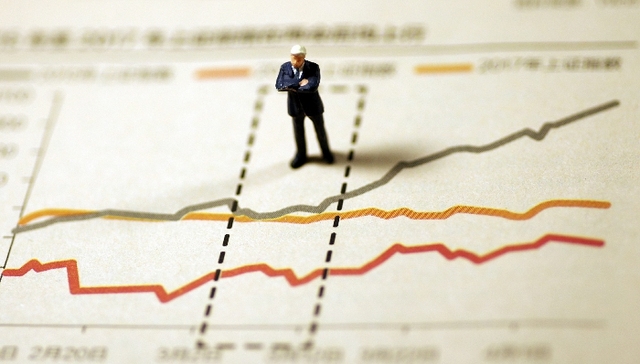 【图解】国内运动品牌提交2018年成绩单：安踏风光、李宁回暖，还有人掉队了