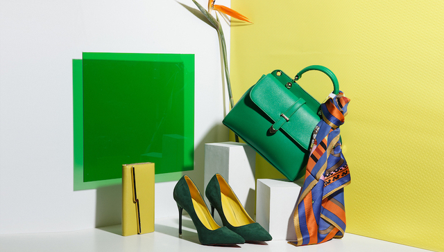 奢侈品,数字化,路易威登,Supreme,巴黎世家,天猫,微店,京东,阿里巴巴,爱马仕,瑞银