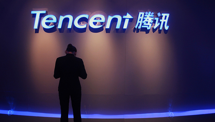 腾讯不会席地而坐