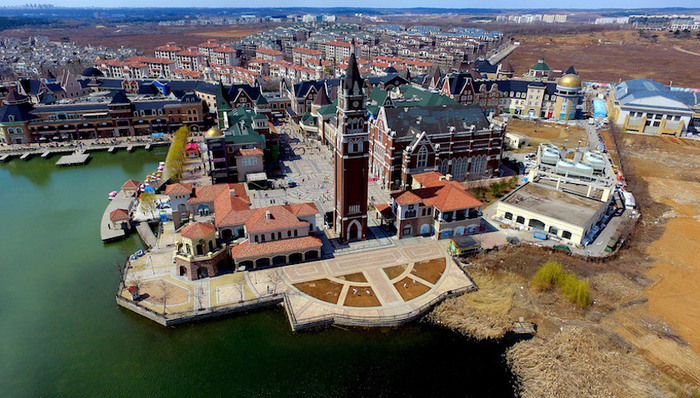 王府井集团,奥莱