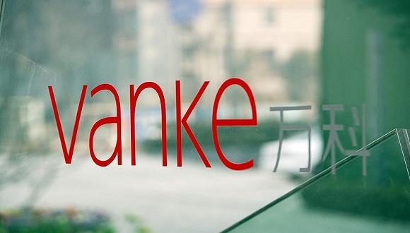 万科；地产商；转型